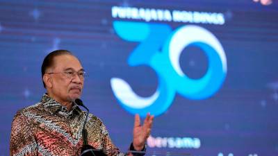 Anwar gesa pembinaan Kota MADANI dipercepat sebagai model bandar