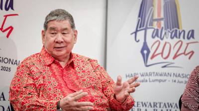 Veteran newsman Yong dedicates HAWANA 2025 award to journalism fraternity
