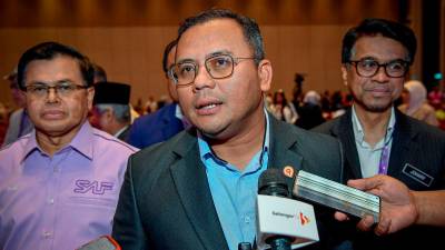 Selangor MB extends condolences to family of student fatally stabbed at school