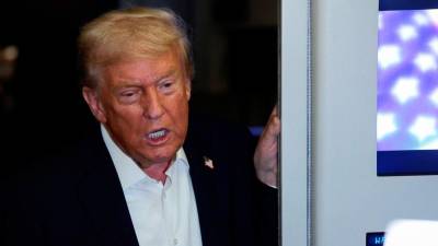 Trump and Xi on track for South Korea meeting to ease trade tensions