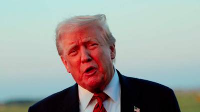 Trump proposes 250% tariff on imported pharmaceuticals