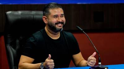 Tunku Mahkota Ismail berkenan sempurnakan 100 Tahun Tambak Johor