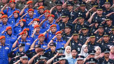 Laksamana Muda Anuar Alias dinobat Tokoh Kemerdekaan Selangor 2025