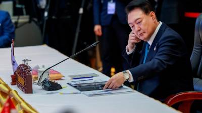 South Korean lawmakers call to impeach President Yoon after martial law rescinded