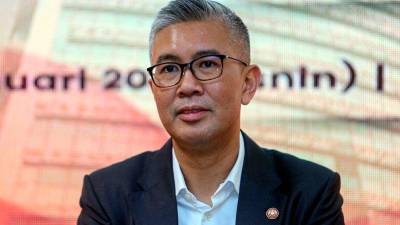 Discussions ongoing on alternative incentives for EV adoption - Tengku Zafrul