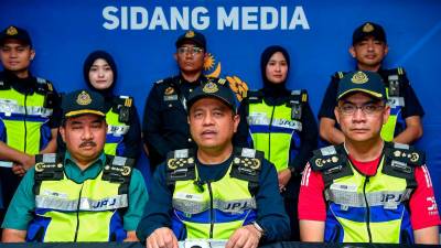 JPJ enforcement officers begin using body-worn cameras for operations