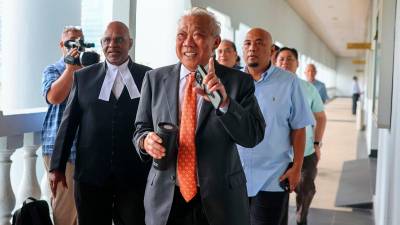 Bung Moktar denies receiving RM2.8 million bribes in Felcra case