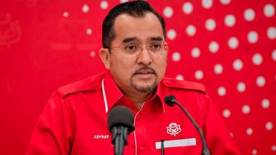 Asyraf Wajdi mourns IKM students killed in Tuaran crash