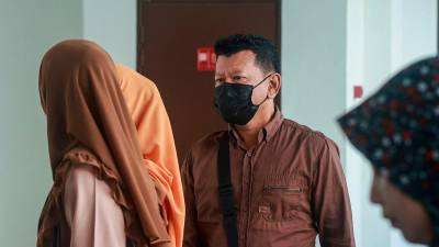 Teacher pleads not guilty to sexually assaulting 11-year-old pupil