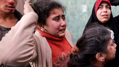 Calls for probe, ceasefire follow Israeli gunfire near aid convoy