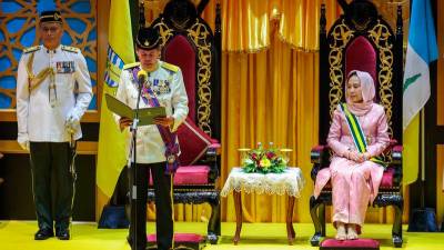 Ramli Ngah Talib sworn in as ninth Penang governor