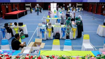 Sg Bakap by-election: EC holds simulation at candidate nomination centre