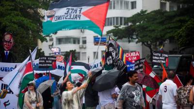 Protesters hold pro-Palestinian march in Rio ahead of G20