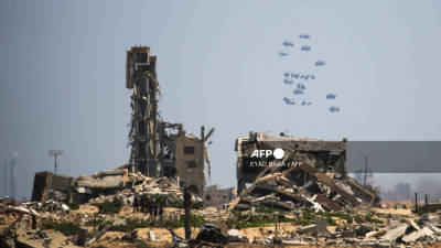 Israel orders military to implement Gaza decisions amid strategy rift