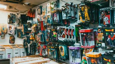 EU agrees ban on harmful chemicals in toys