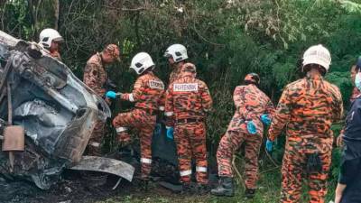 Two burnt to death in car crash and fire in Butterworth