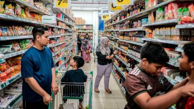 Bantuan SARA RM100 beri kelegaan kepada penerima seluruh negara