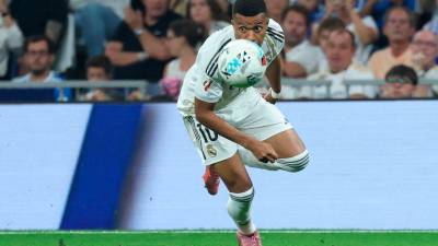 Real Madrid scrape past Osasuna in La Liga opener