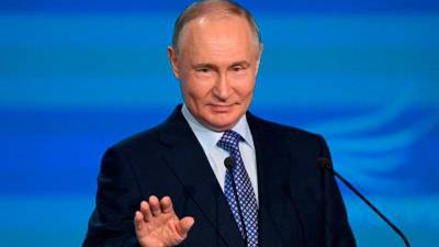Putin announces surprise Ukraine truce for May 8-10