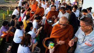 Over 160 monks gather for National Day blessings ceremony in Penang