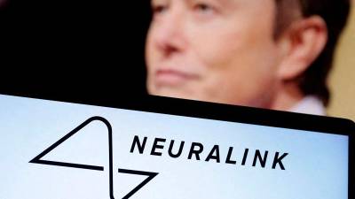Neuralink implants 1st human with brain device: Musk