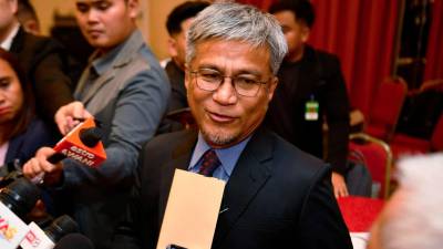 Sarawak holds dual language tests amid school flu outbreak