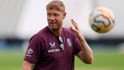 Flintoff rules himself out of top England coaching job