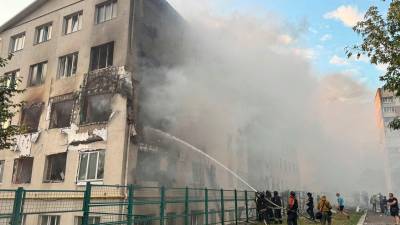 Russian strikes kill three in Ukraine’s Kharkiv ahead of key White House talks