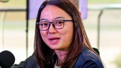 Hannah Yeoh seru sokong Hakim Danish dalam Moto3 GP Malaysia 2025