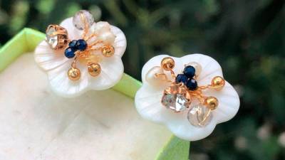 Adorn your ears