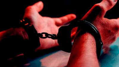 Cops nab seven courier company employees suspected of stealing parcels