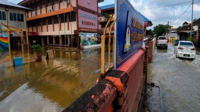 Education Ministry ensures safety and support for flood-affected schools