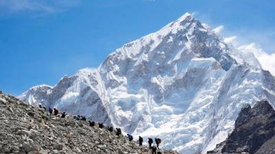 Hundreds of trekkers rescued from Everest blizzard in Tibet as weather turns deadly