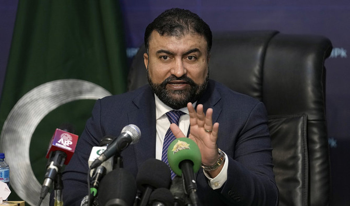 Balochistan Provincial Chief Minister Sarfraz Bugti speaks during a press conference in Islamabad, Pakistan, on October 26, 2023. - APpix