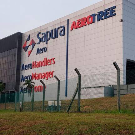 Sapura Aero Sdn Bhd will form a joint venture company with Subang MRO to offer aviation services.