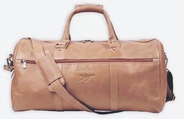 $!This leather holdall exudes class while displaying your allegiances. – ARSENAL FCPIC