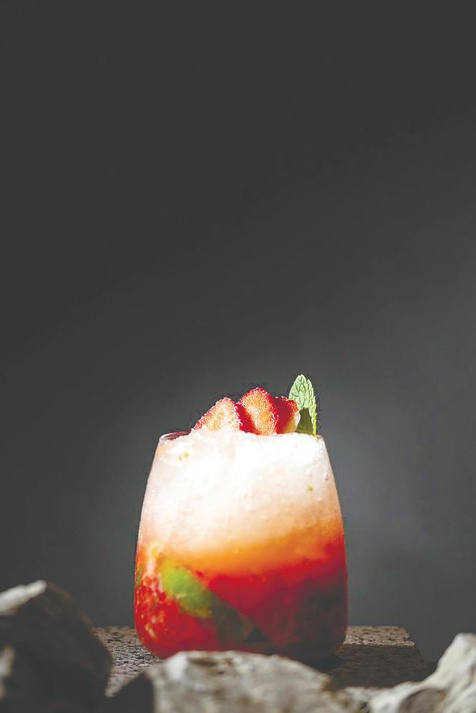 $!Strawberry Mojito. – PIC BY KUKI VEGAN