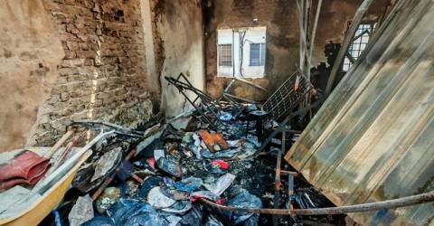 Blaze destroys music store specialising in extreme metal