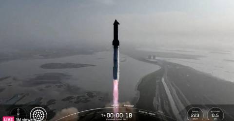 Starship megarocket blows up over Indian Ocean in latest bumpy test