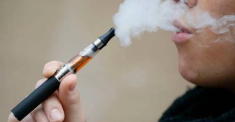 Vaping less harmful than cigarettes UK body finds