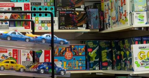 Trump tariffs stunt US toy imports as sellers play for time