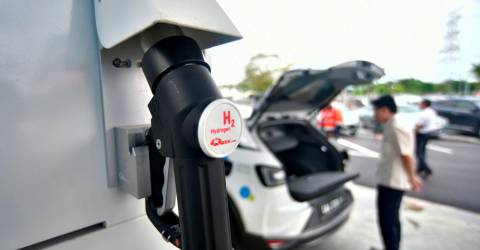 MOSTI delves into hydrogen technology for transportation sector