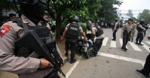 Indonesia Police Say Christmas Bomb Plot Foiled, Three Killed