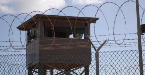 US shrinks Guantanamo prisoner population to 15 men