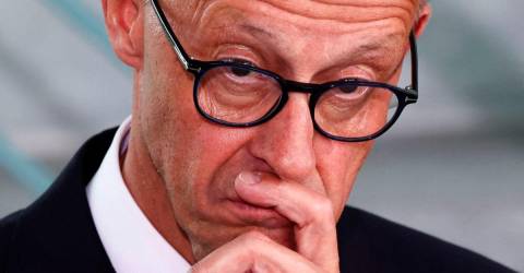 Merz assures Zelenskiy his government can be relied upon for support 