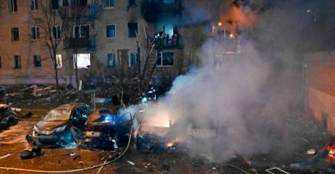Russian strike kills 18 in Ukrainian president’s home city