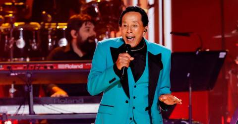 US cops investigating Smokey Robinson after sex assault lawsuit
