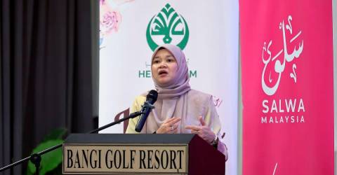 Fadhlina: Community, character key to tackling social issues