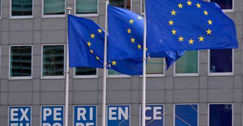 Trump, Ukraine propel EU and UK towards defence pact