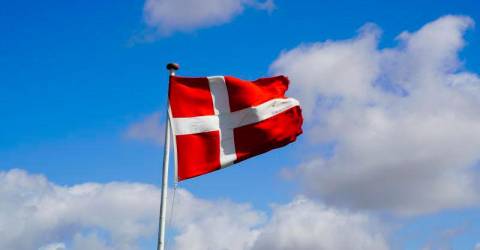 Denmark brings forwards womens military service